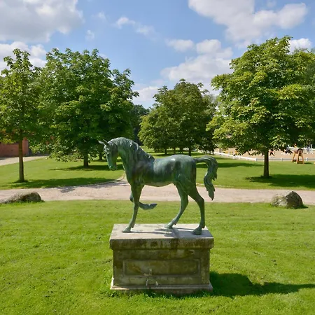 Ferien Und Pferdehof Gut Klein Nienhagen *