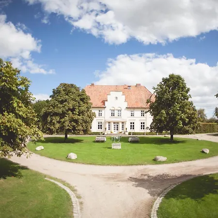 Ferien Und Pferdehof Gut Klein Nienhagen Apartment *