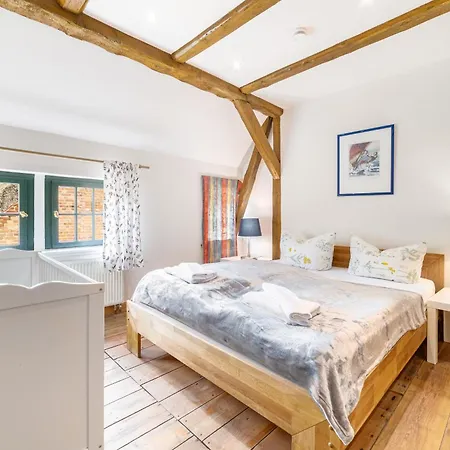 Ferien Und Pferdehof Gut Klein Nienhagen Apartmán