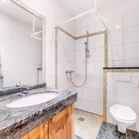 Apartment Ferien Und Pferdehof Gut Klein Nienhagen *